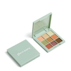 NWT Glow core Mystic Earth 9 Shades Eyeshadow Palette